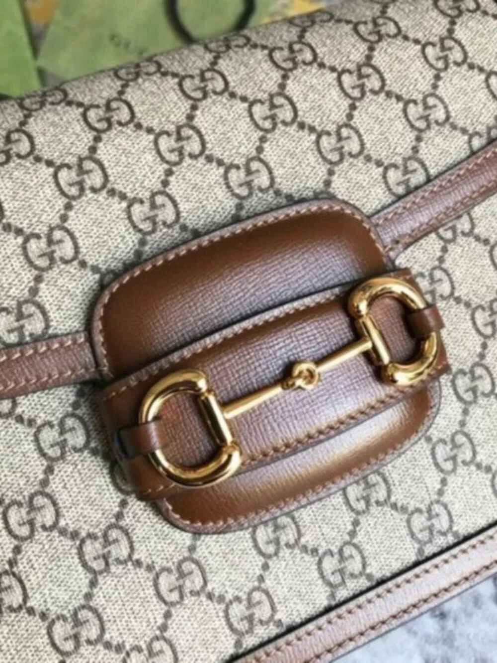 mint condition GUCCI 1955 HORSEBIT SHOULDER BAG GG supreme/brown